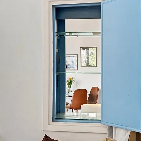 Apartment Timeless Nordic | Quiet Street | Parquet | Lift